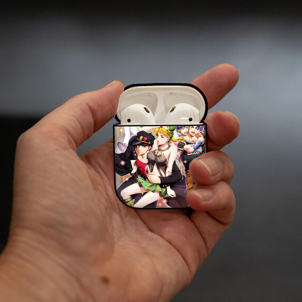 ジョジョの奇妙な冒険 JoJo's Bizarre Adventure AirPods 第2世代保護ケース ハードシェル ブラック 耐衝撃・防指紋・カラビナ付き
