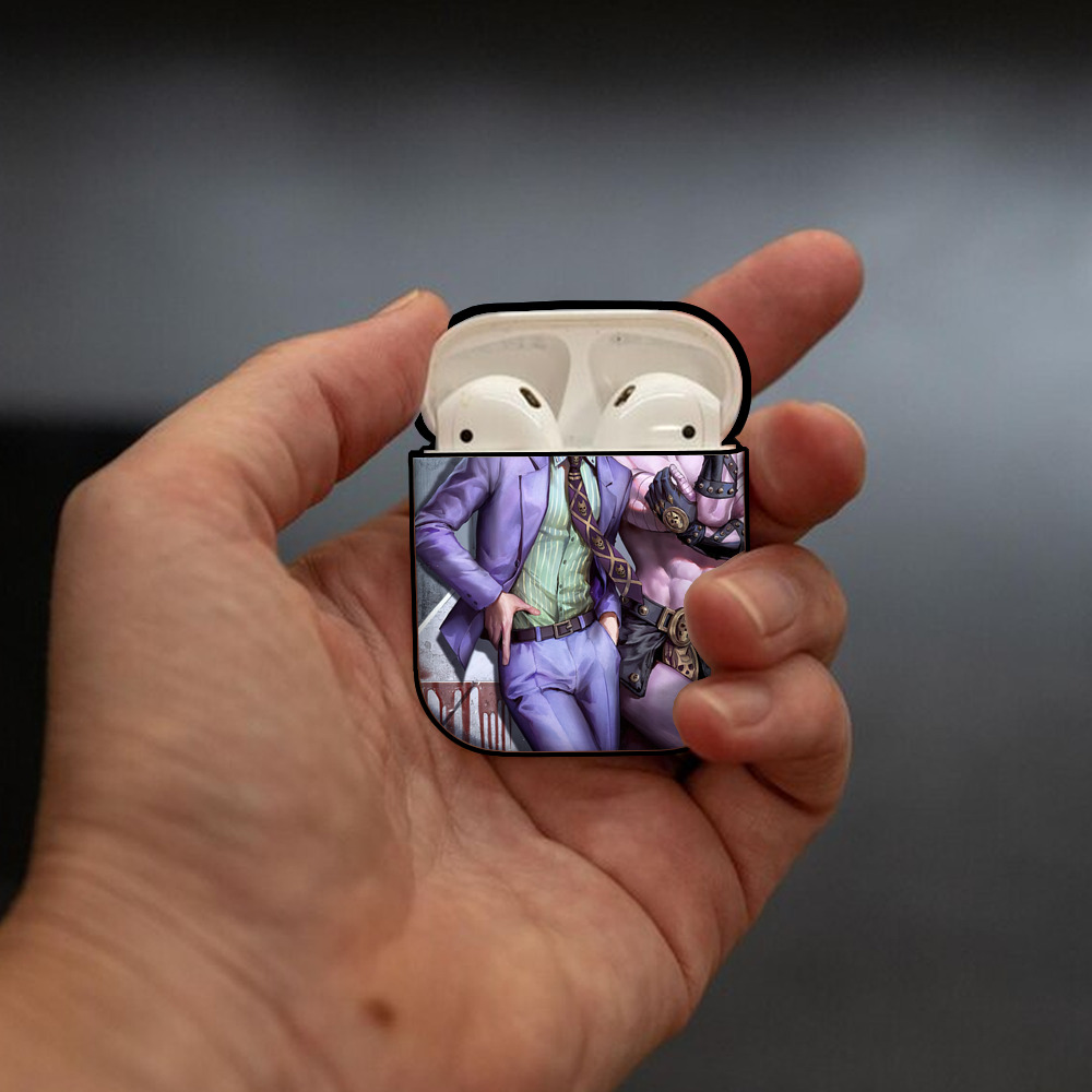 ジョジョの奇妙な冒険 JoJo's Bizarre Adventure AirPods 第2世代保護ケース ハードシェル ブラック 耐衝撃・防指紋・カラビナ付き