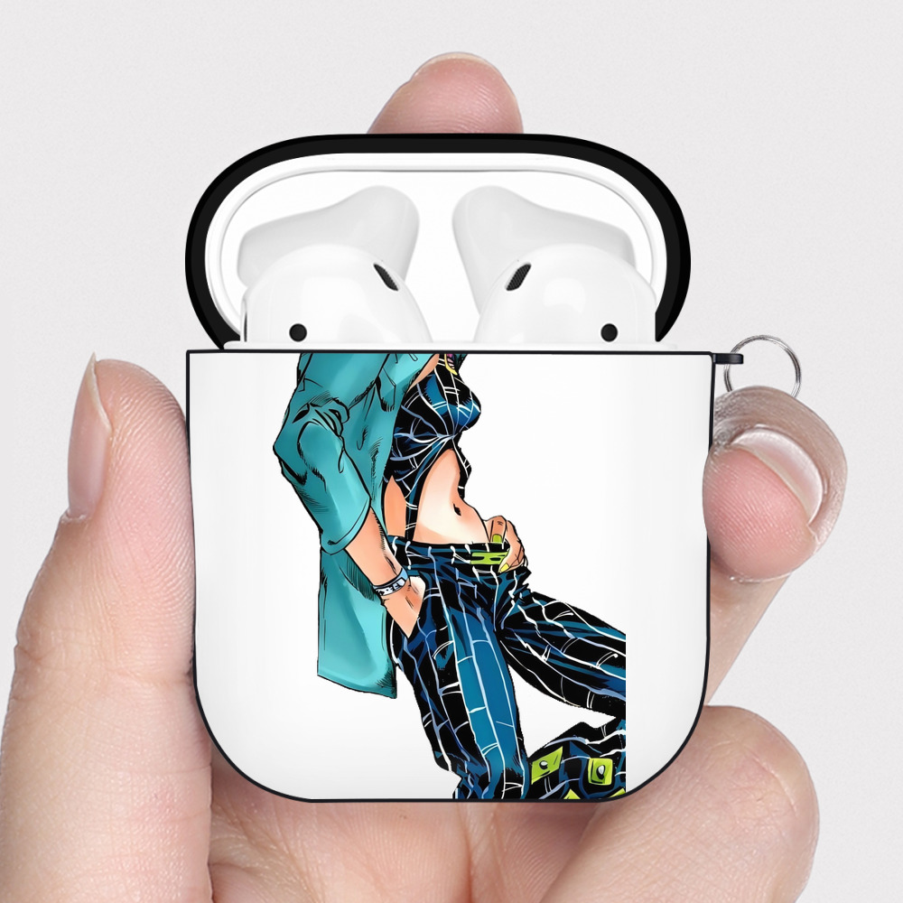 （画像用） "ジョジョの奇妙な冒険 くうじょう ジョリーン JoJo's Bizarre Adventure Jolyne Cujoh " AirPods 第2世代保護ケース ハードシェル ブラック 耐衝撃・防指紋・カラビナ付き