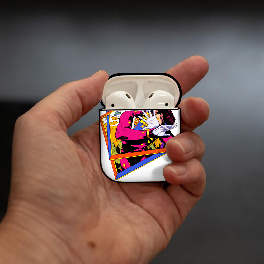 ジョジョの奇妙な冒険 ひがしかた じょうすけ JoJo's Bizarre Adventure Higashikata Josuke AirPods 第2世代保護ケース ハードシェル ブラック 耐衝撃・防指紋・カラビナ付き
