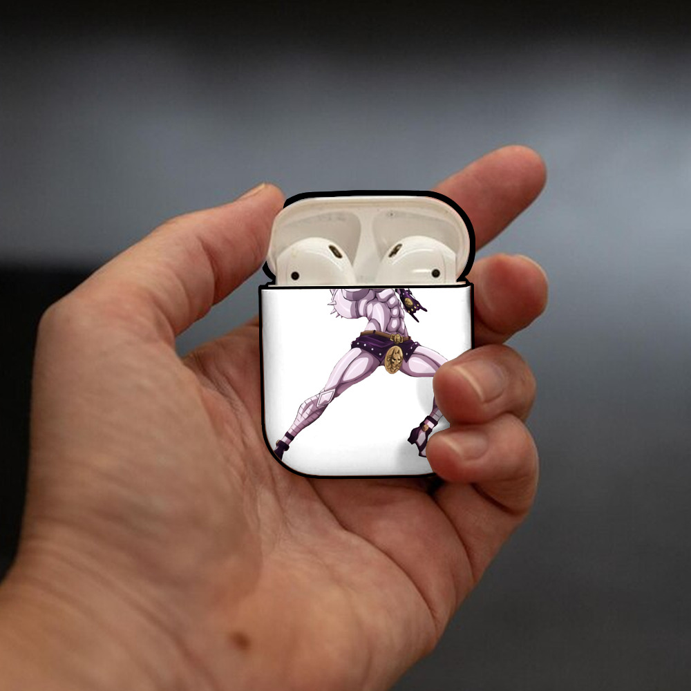 ジョジョの奇妙な冒険 きら よしかげ JoJo's Bizarre Adventure Kira Yoshikage AirPods 第2世代保護ケース ハードシェル ブラック 耐衝撃・防指紋・カラビナ付き