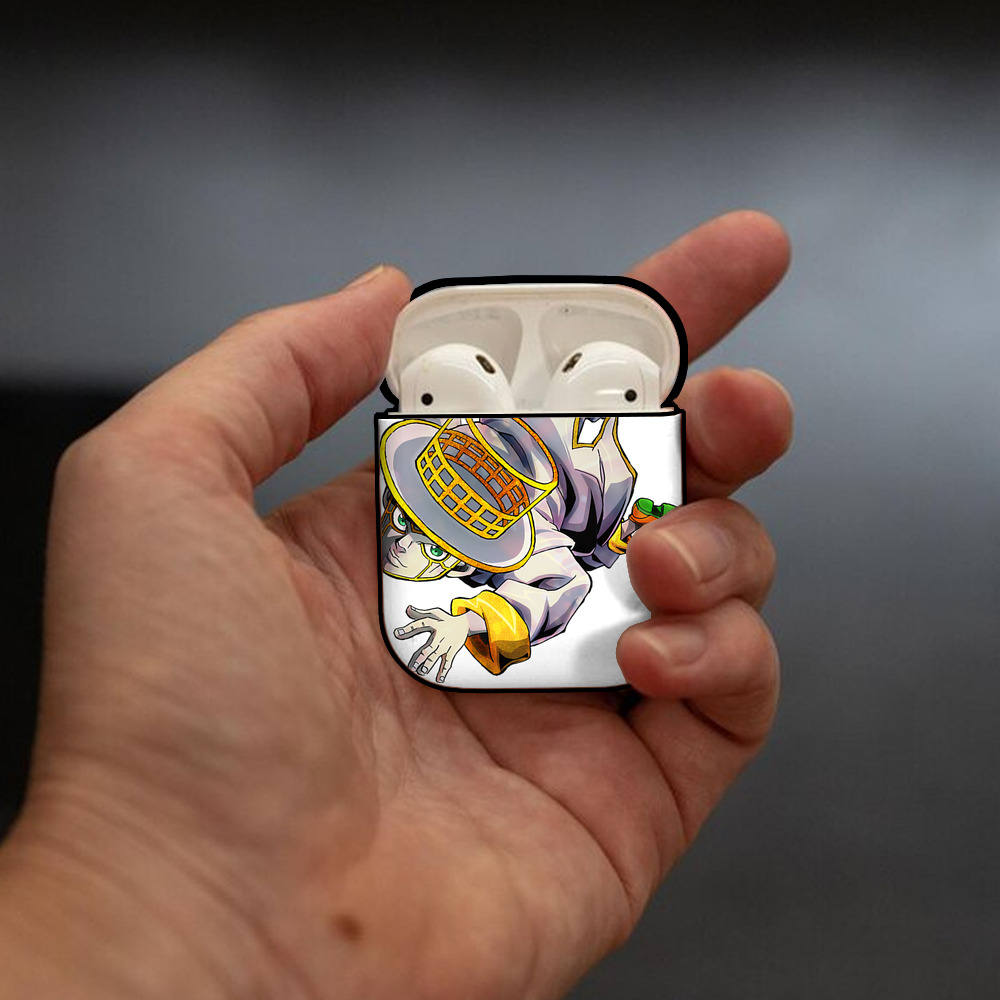 ジョジョの奇妙な冒険 岸辺 露伴（きしべ ろはん） JoJo's Bizarre Adventure Rohan Kishibe AirPods 第2世代保護ケース ハードシェル ブラック 耐衝撃・防指紋・カラビナ付き