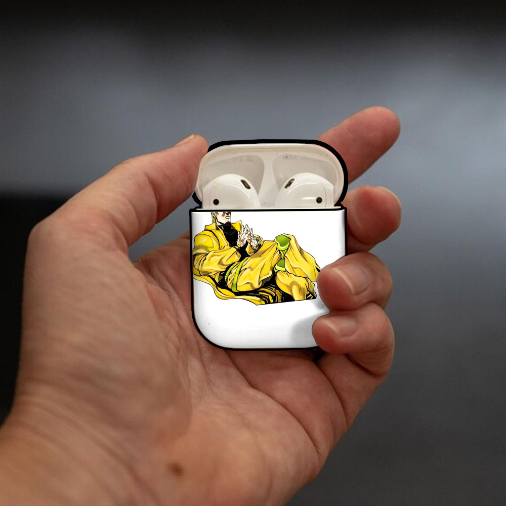 ジョジョの奇妙な冒険 ディオ?ブランドー JoJo's Bizarre Adventure Dio Brando AirPods 第2世代保護ケース ハードシェル ブラック 耐衝撃・防指紋・カラビナ付き
