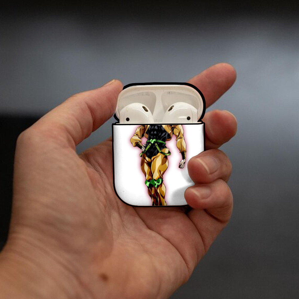 ジョジョの奇妙な冒険 ディオ?ブランドー JoJo's Bizarre Adventure Dio Brando AirPods 第2世代保護ケース ハードシェル ブラック 耐衝撃・防指紋・カラビナ付き