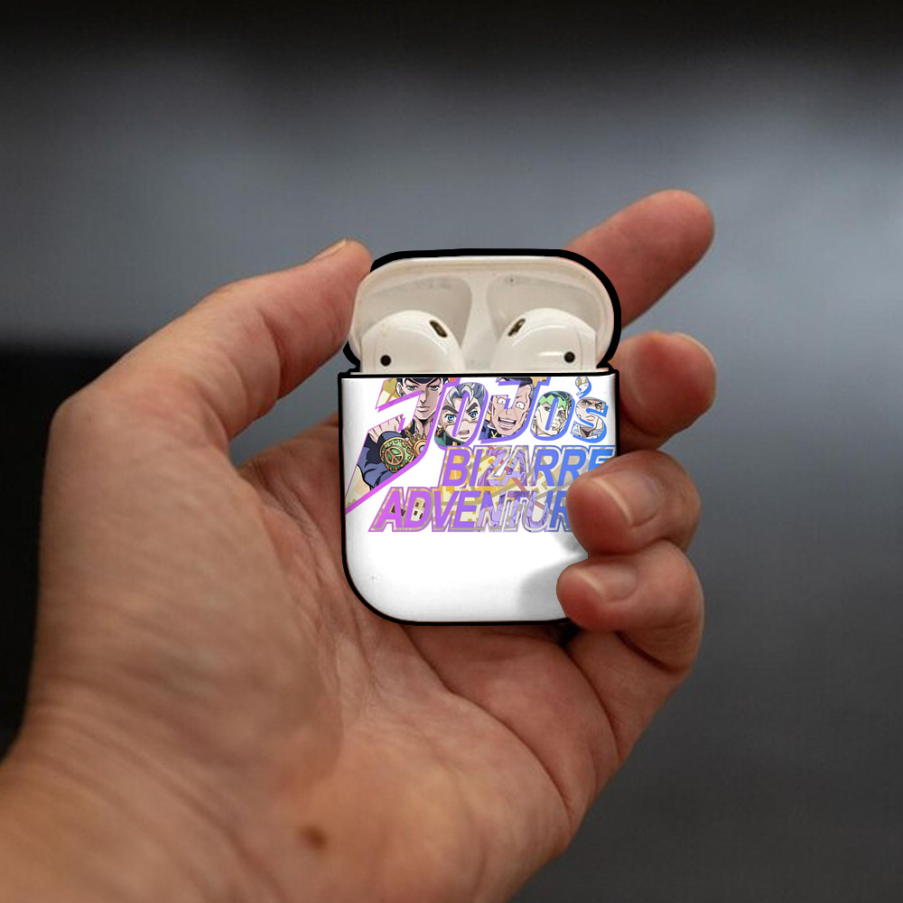 ジョジョの奇妙な冒険 JoJo's Bizarre Adventure AirPods 第2世代保護ケース ハードシェル ブラック 耐衝撃・防指紋・カラビナ付き